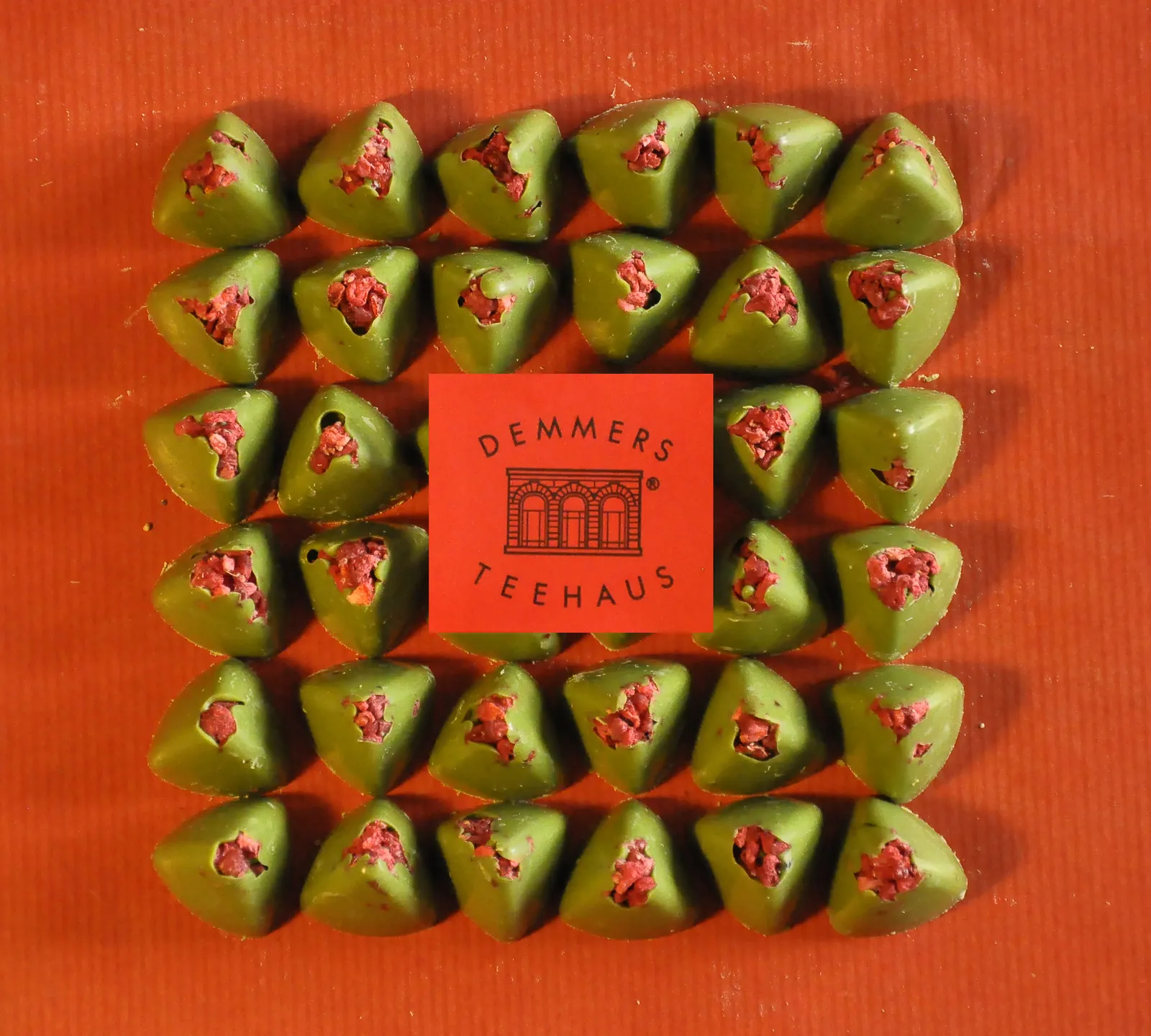 DEMMER — DEMMER — amintirea unei cutii de ceai